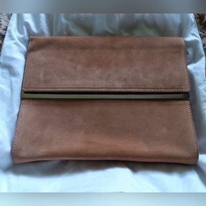 💥NEW💥MAISON MARTIN MARGIELA🥳Host Pick🥳Peach Suede Clutch